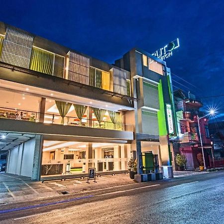 Lotus Hotel Subang Exterior foto
